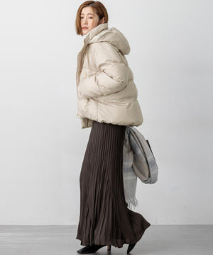 シレータフタ コンパクト ダウンコート