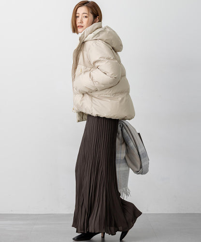 シレータフタ コンパクト ダウンコート