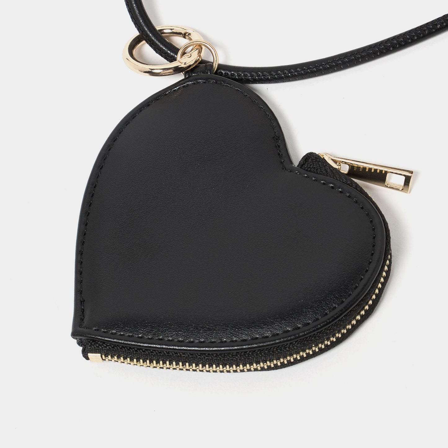 ファーショルダーバッグ ハートチャーム付き