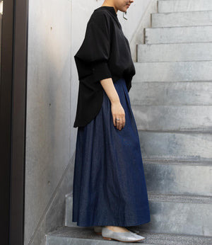 サーキュラーフレアスキッパーブラウス