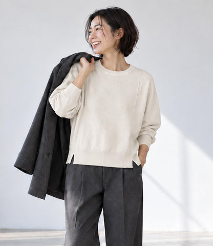 サイドスリットニット