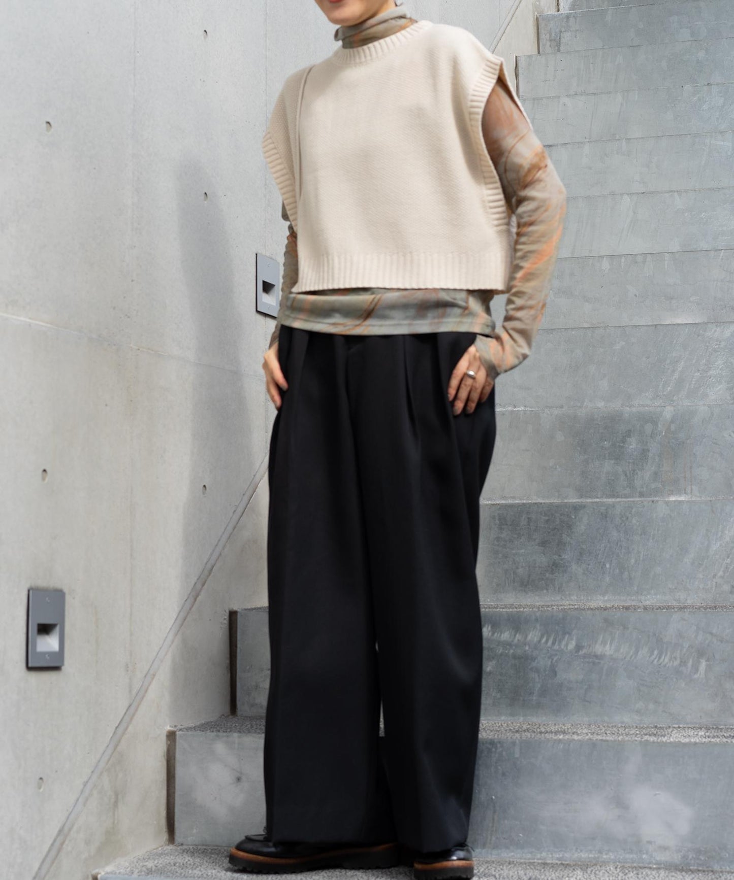 ショートベスト