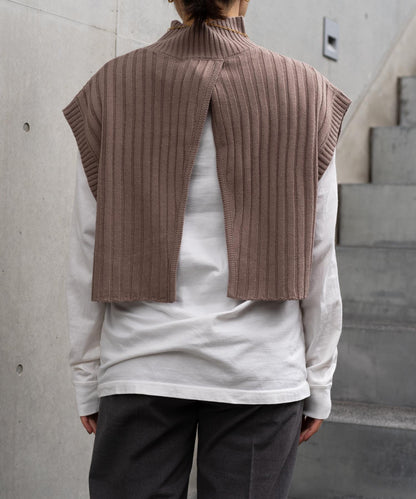 ワイドリブハイネックショートベスト