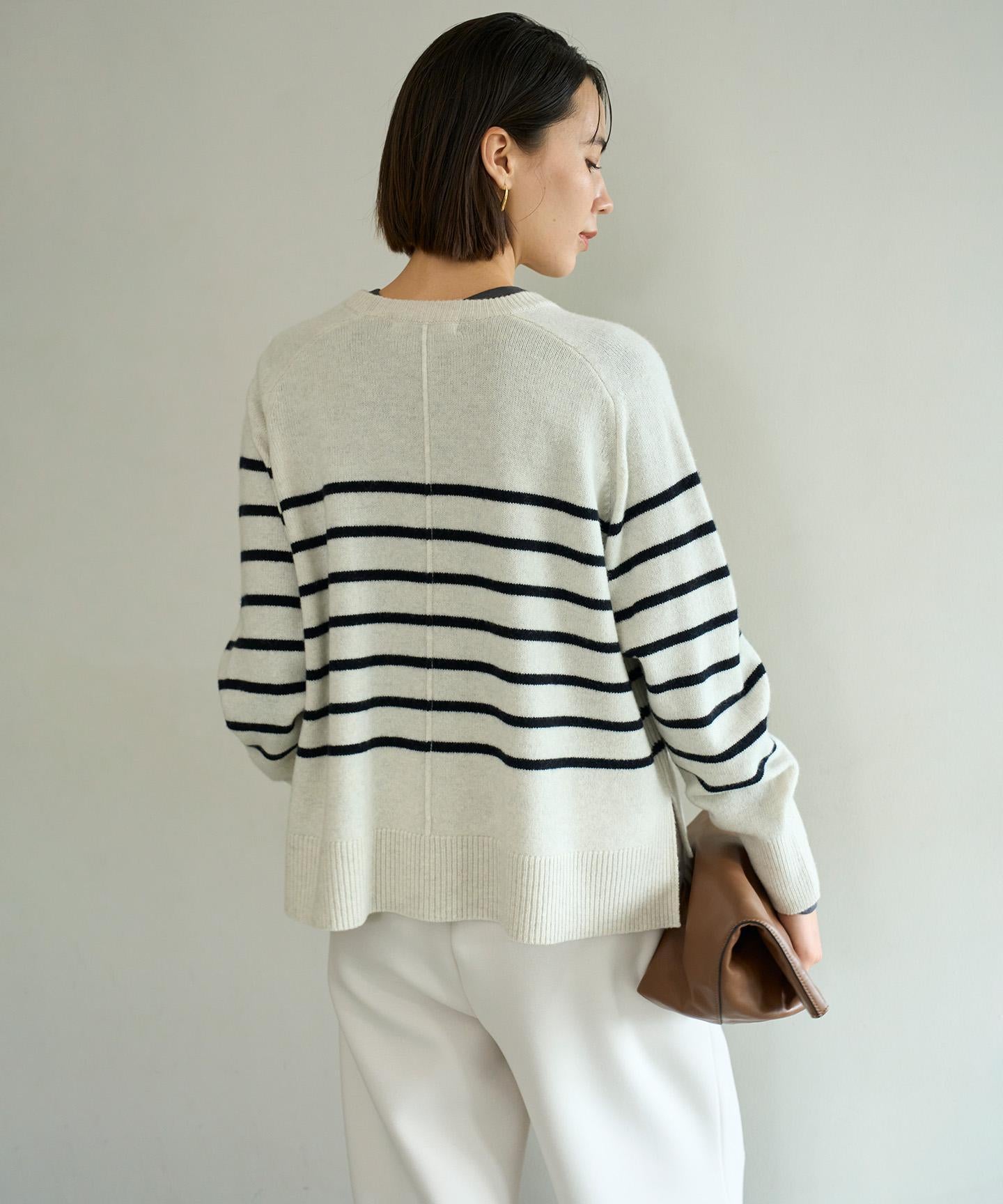 カシミヤブレンド クルーネックニット