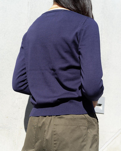 クルーネックストレートニット