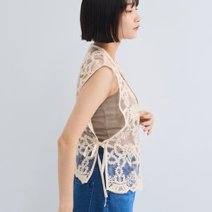 チュールシシュウスカラップベスト≪手洗い可能≫