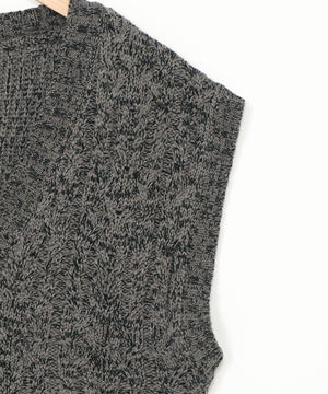 ニットベスト