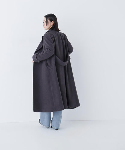 ビッグカラーダブルチェスターコート