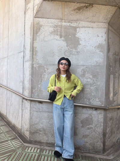 ラウンドボタンカーディガン