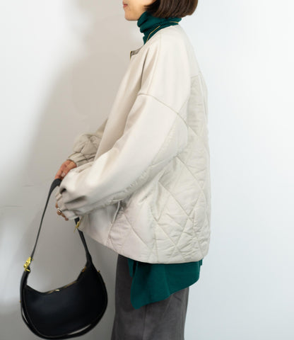 キルティング切替ノーカラーコート