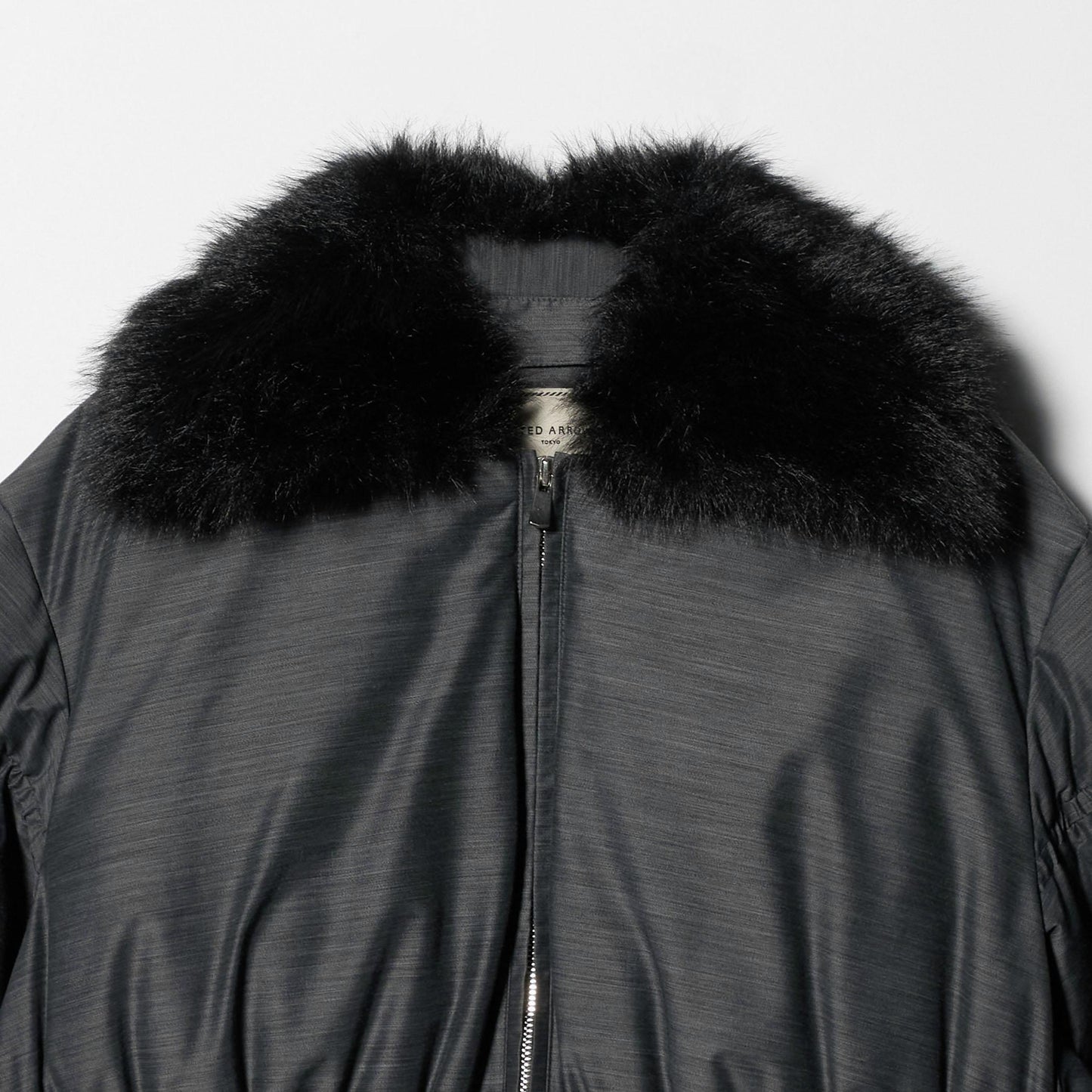 ペプラム ミドル ダウンコート