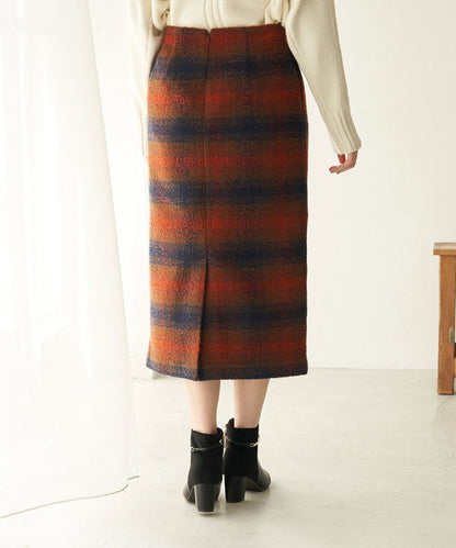 チェックスカート