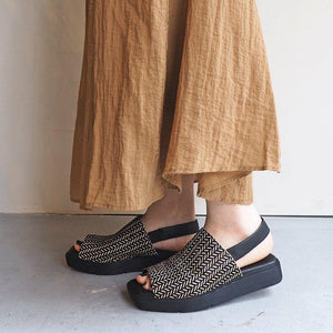 ソフトレザーカバーサンダル