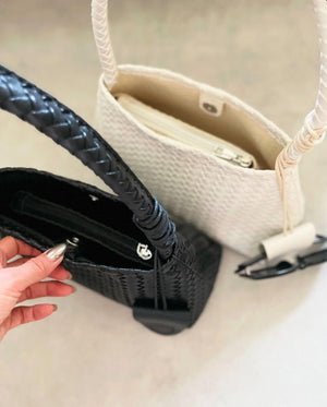 ポーチ付きメッシュショルダーバッグ