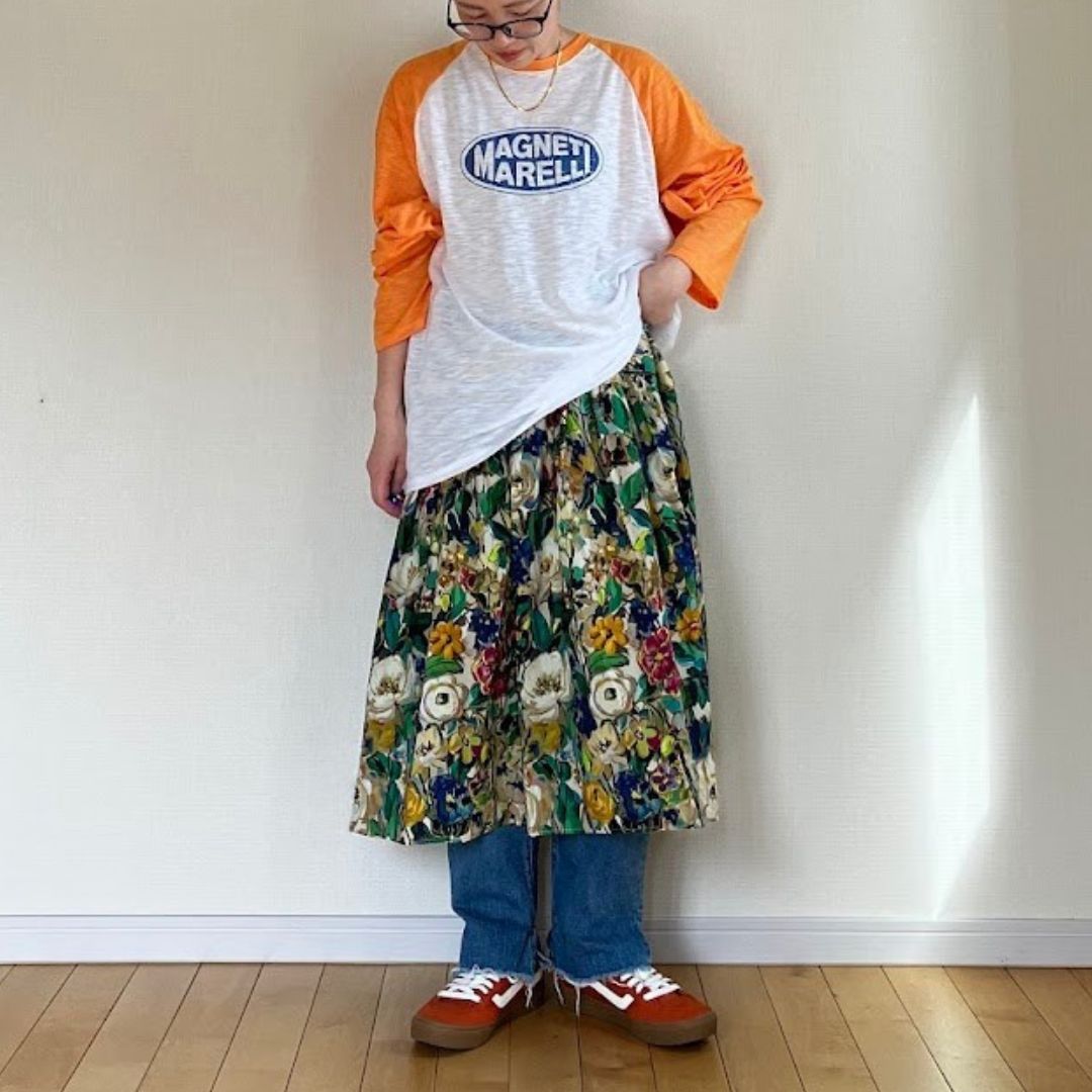 ライトシアーラグランロゴロンT