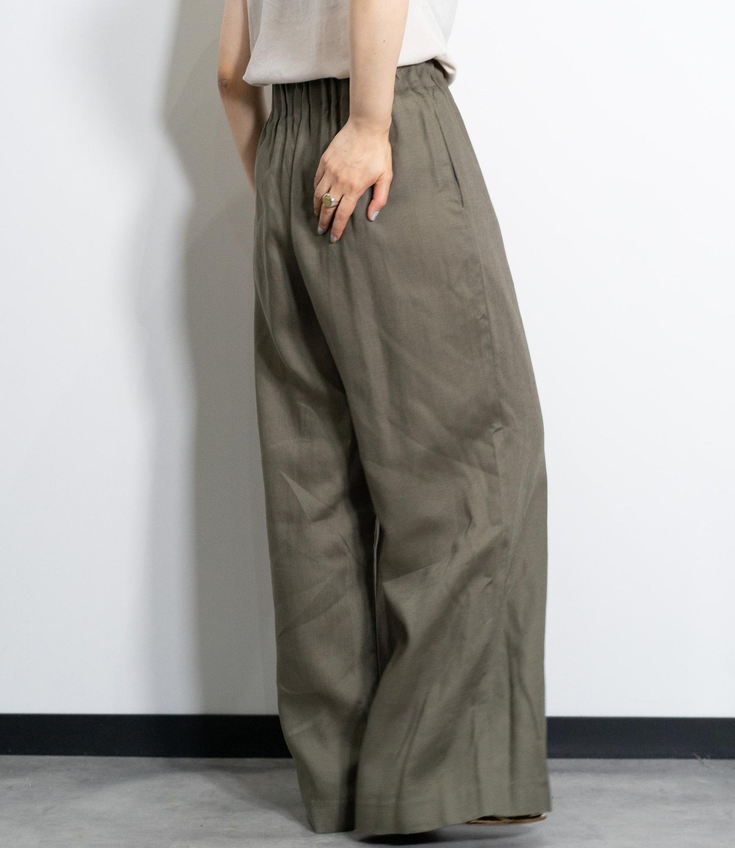 リネンミックスストレートパンツ