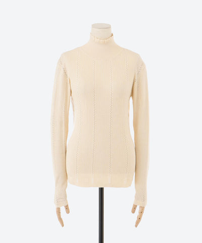 透かし柄ハイネックニット