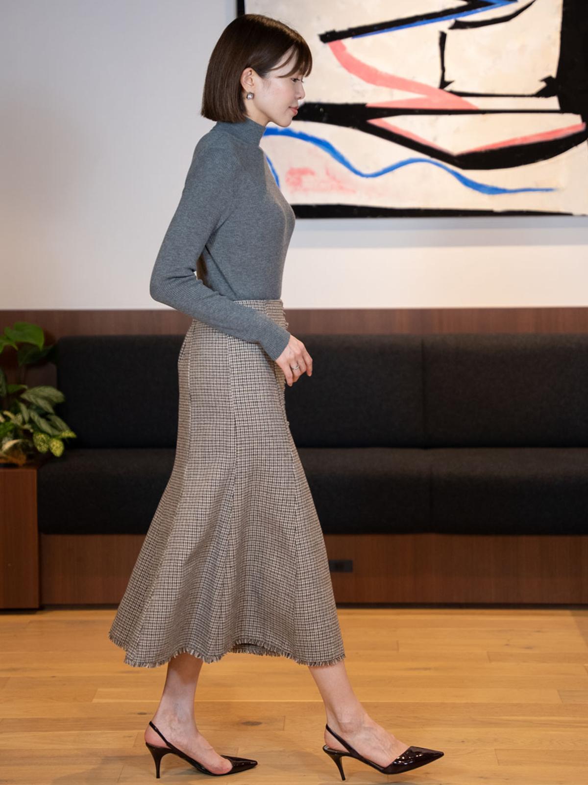 ソフトタッチタートルネックニット