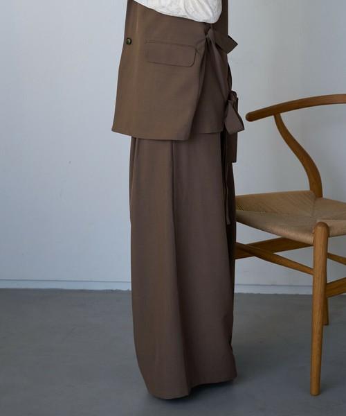 タックワイドパンツ