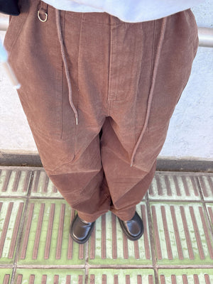 レッグラインピーチワイドパンツ