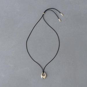 エッグシェイプコードネックレス