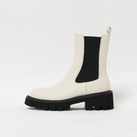 ホワイト系・OFF WHITE