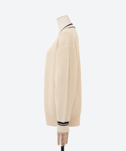 Vネックカーディガン