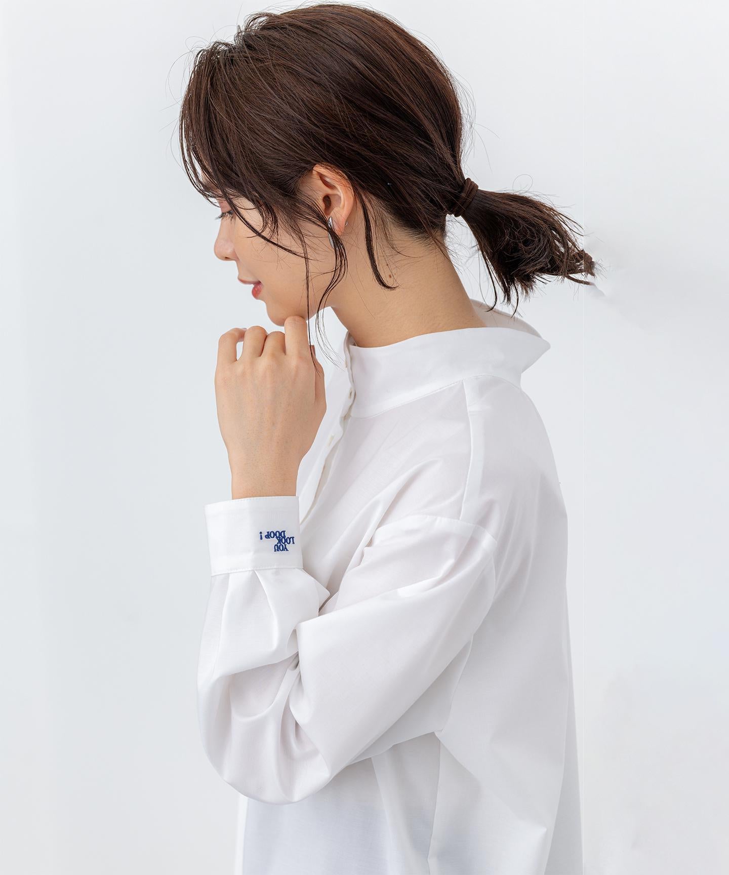 コットンタッチシャーティング刺繍入り ブラウス