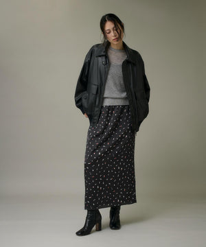 クルーネックニットプルオーバー《Melty air wool》