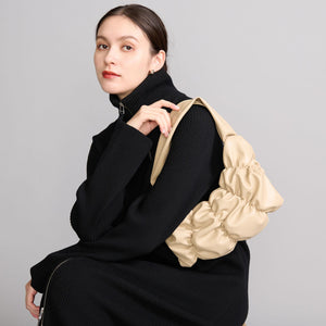 ギャザー ムーン ワンショルダーバッグ