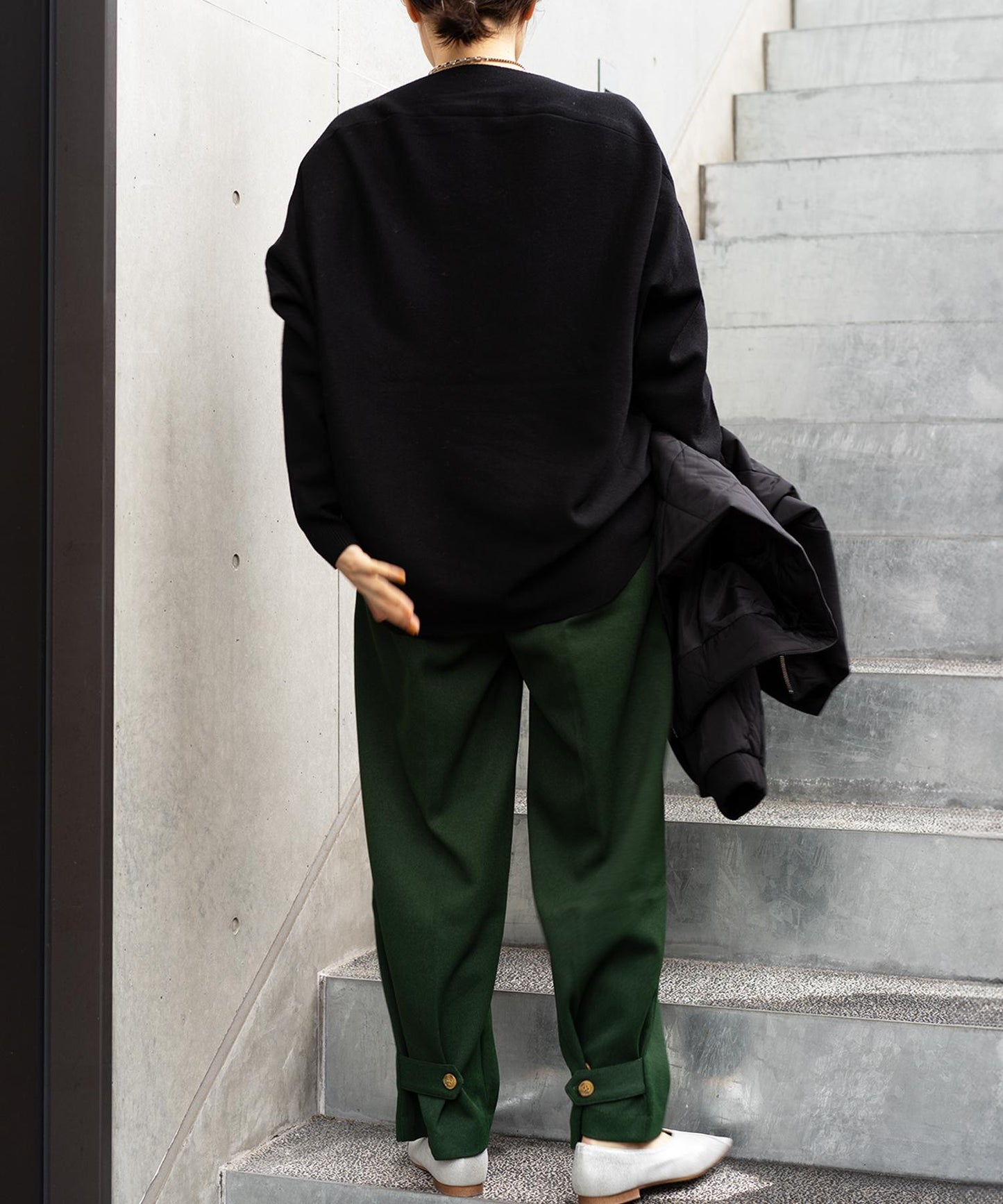 ボートネックニット