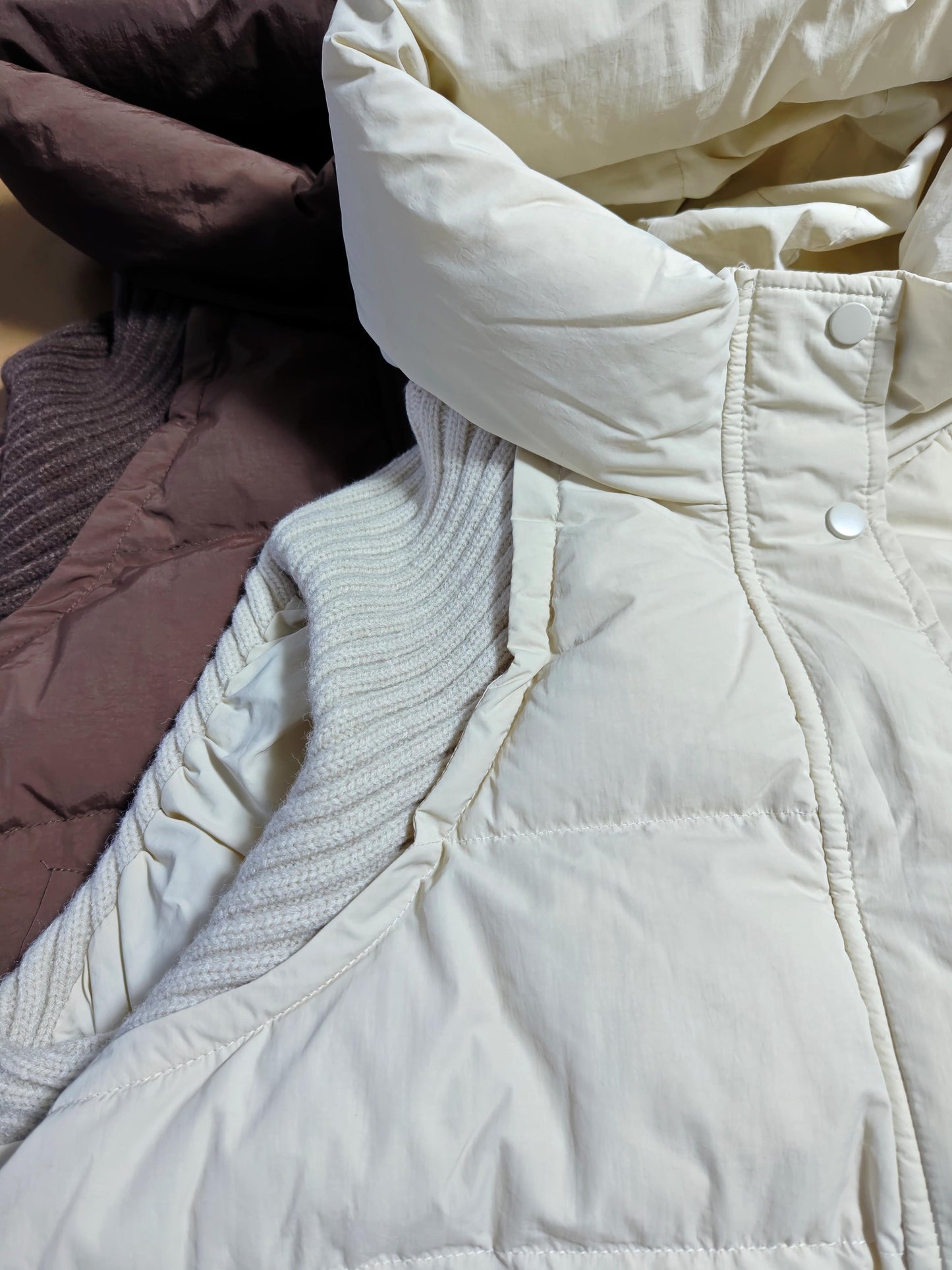 リブニットエコダウンベスト