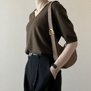 ハーフムーンショルダーバッグ