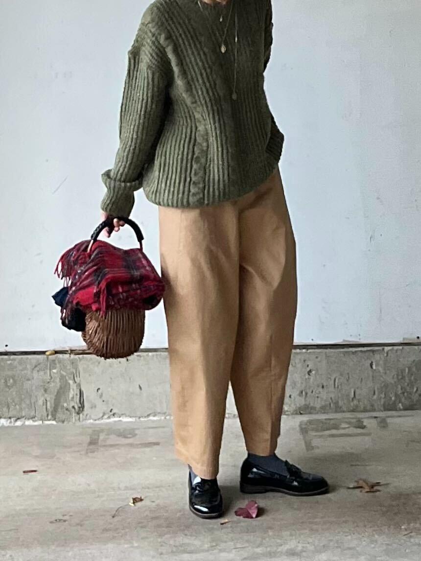 タックワイドチノパンツ