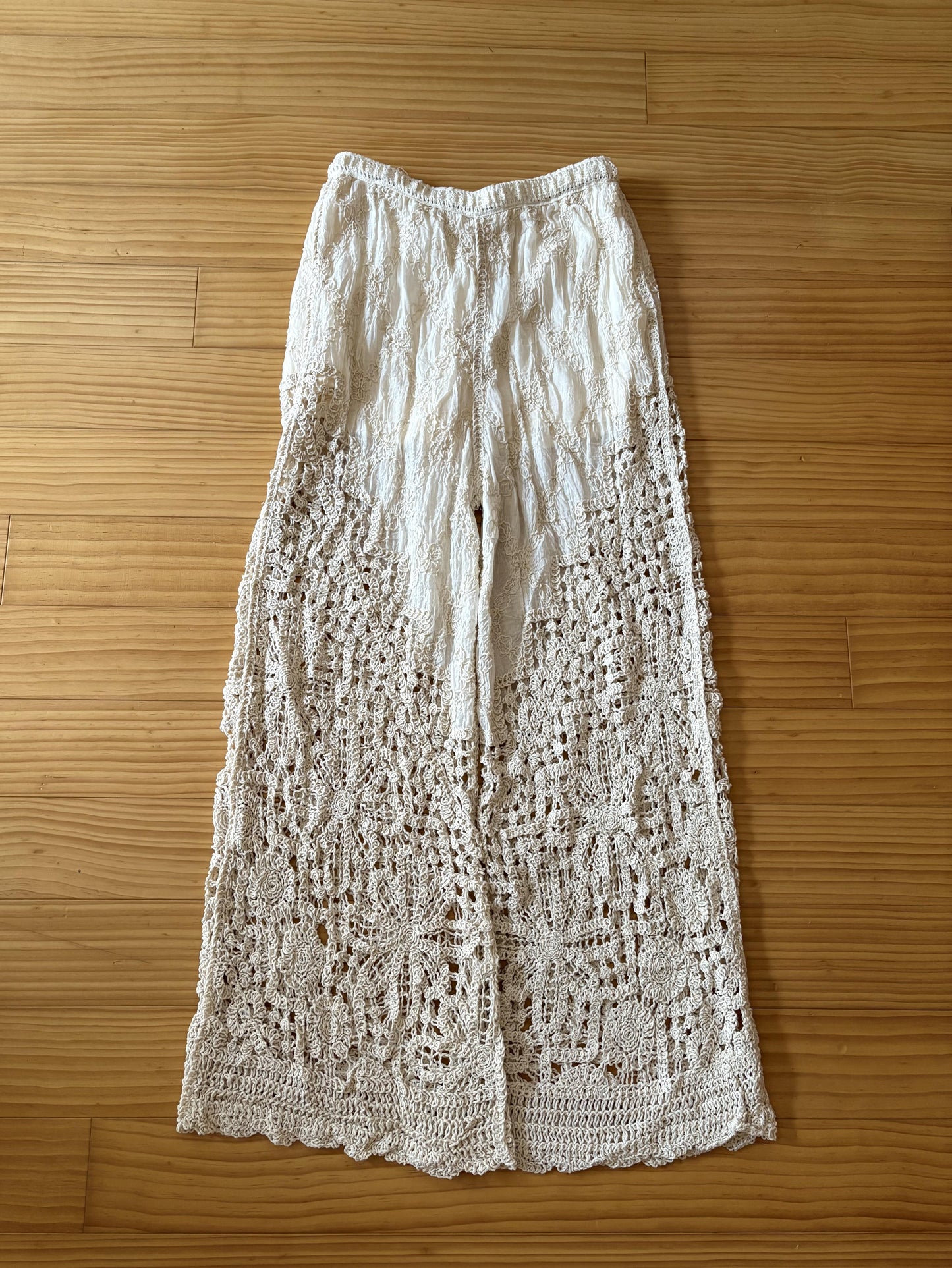 クロシェパンツ