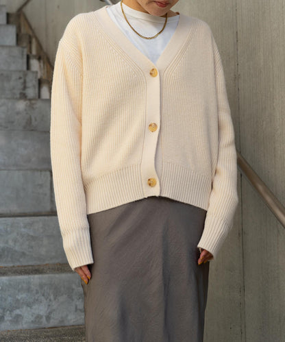 カーディガン