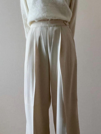 人気ディレクターmeg1006tの限定コーデセット！モヘアライクニットとタックワイドパンツセット