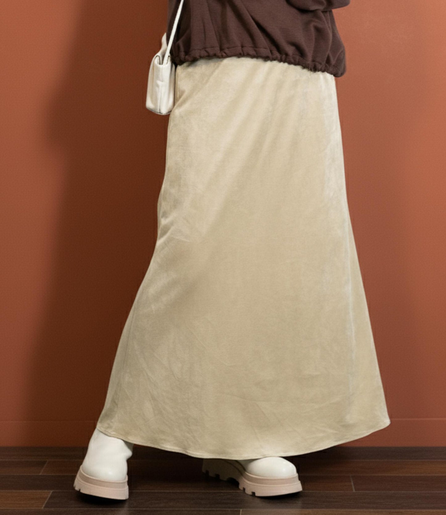 ストレッチスウェードAラインスカート