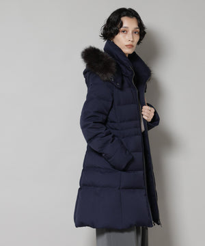 「西川ダウン(R)」サージロングダウン