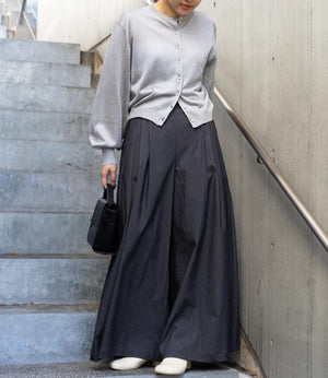 オーバーワイドパンツ
