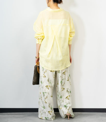 ボタニカル柄イージーパンツ