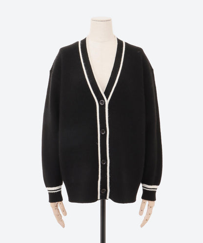 Vネックカーディガン