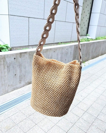 ラタンバケットバッグ