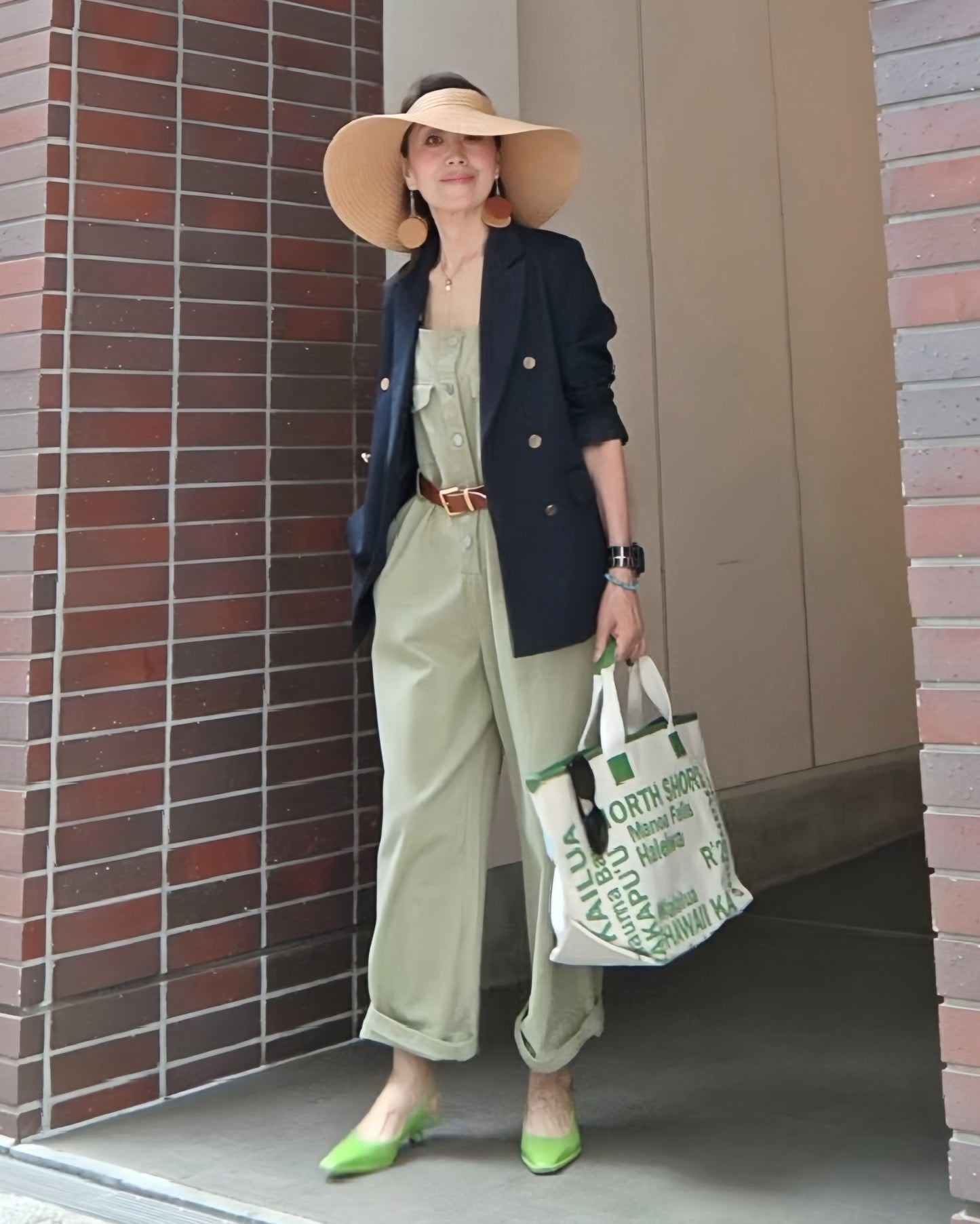 バックルレザーベルト