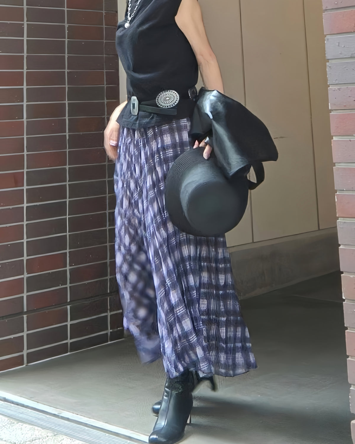 ミモレ丈パープルチェックシフォンスカート