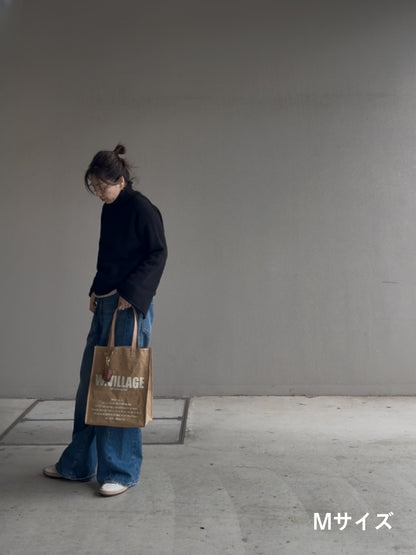 W.VILLAGE paper bag (M)