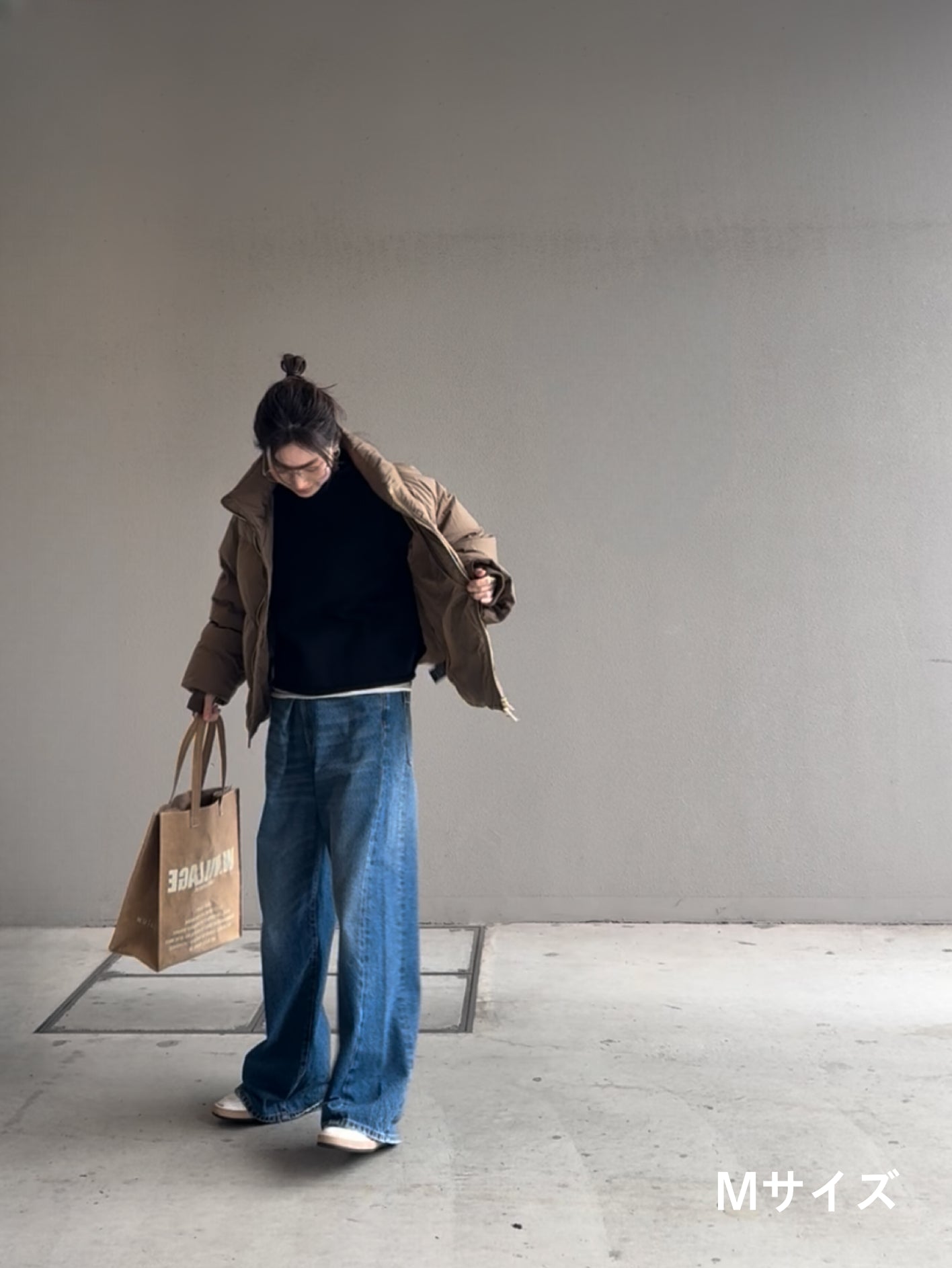 W.VILLAGE paper bag (M)