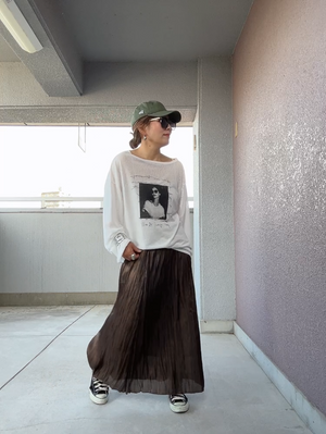 オフショルダーシアーフォトT