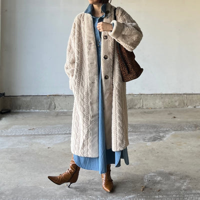 ケーブル編みエコファーロングコート