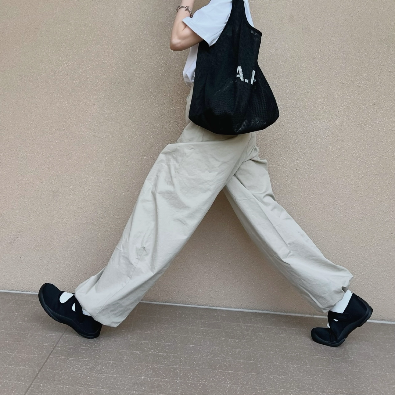 ベルクロ スニーカー